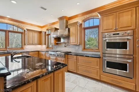 6 Longview Rd, Edison, NJ 08820 photo 19