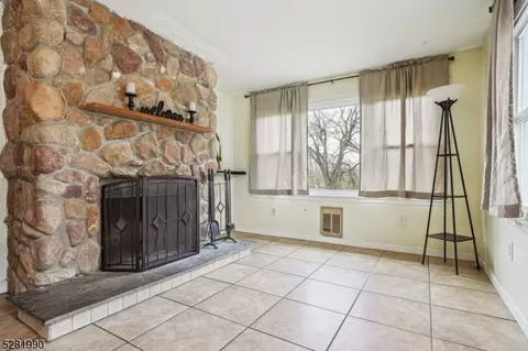 302 E Passaic Ave, Nutley, NJ 07110 photo 5