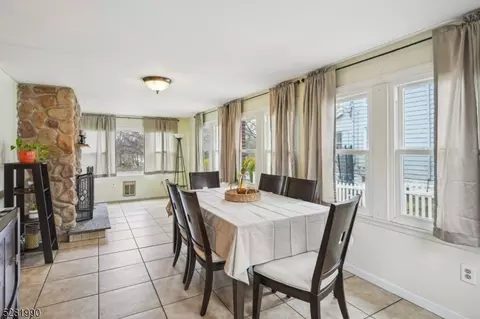302 E Passaic Ave, Nutley, NJ 07110 photo 4