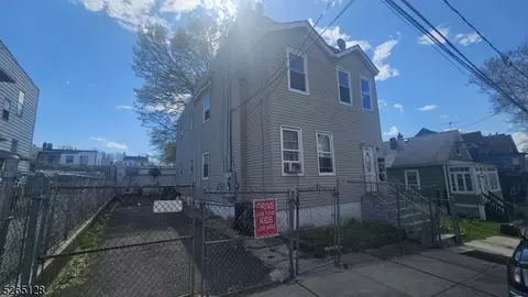 23 Grove Ter, Irvington, NJ 07111