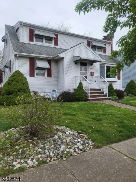 515 LONGWOOD Ave  