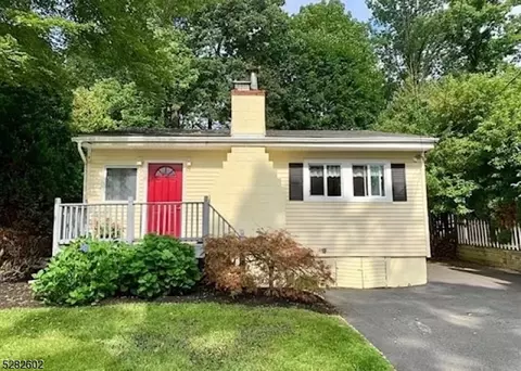 33 W Lakeview Trl, Wharton, NJ 07885