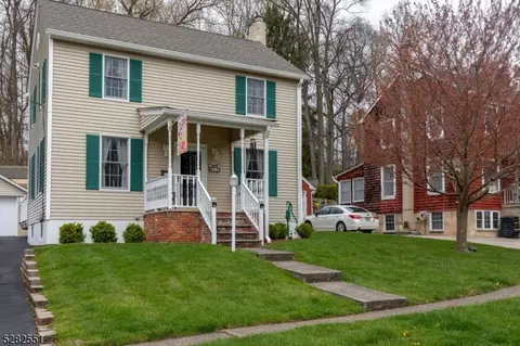 10 Arch St, Ogdensburg, NJ 07439