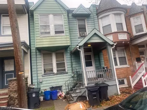 133 S 10th St, Newark, NJ 07107