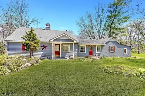 58 Stark Rd, Knowlton Twp, NJ 07832