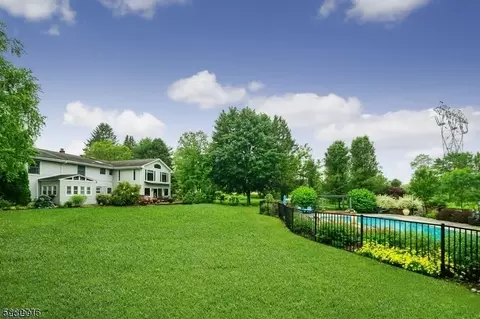 60 Bartley Rd, Washington Twp, NJ 07853 photo 38