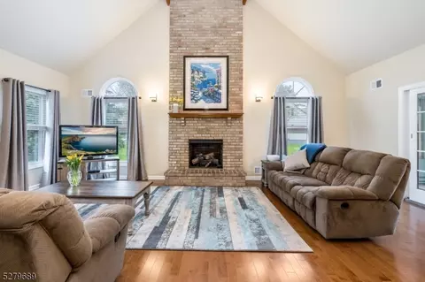 8 Merrill Rd, Flemington, NJ 08822 photo 16