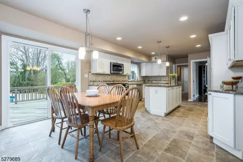 8 Merrill Rd, Flemington, NJ 08822 photo 13