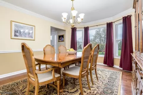 8 Merrill Rd, Flemington, NJ 08822 photo 6