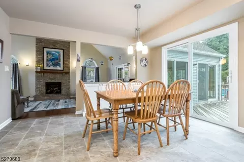 8 Merrill Rd, Flemington, NJ 08822 photo 14