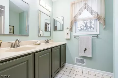 8 Merrill Rd, Flemington, NJ 08822 photo 26