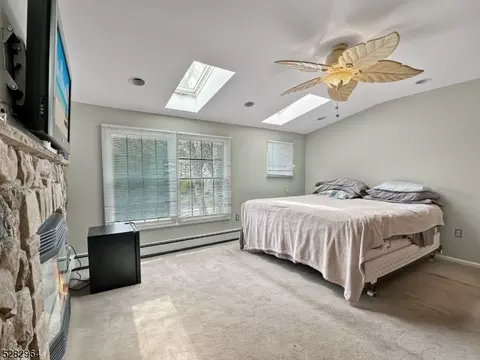 266 Macdonald Dr, Wayne, NJ 07470 photo 15
