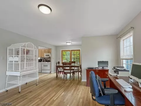 266 Macdonald Dr, Wayne, NJ 07470 photo 8