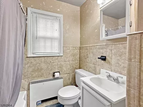 266 Macdonald Dr, Wayne, NJ 07470 photo 13
