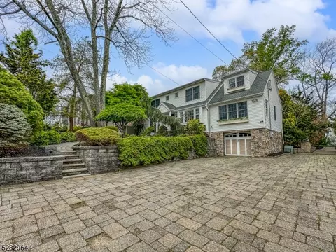 266 Macdonald Dr, Wayne, NJ 07470 photo 26