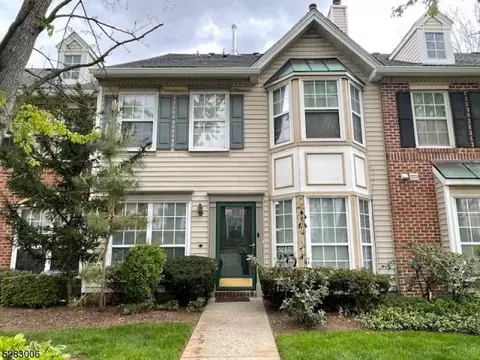 82 Boston St, Newark, NJ 07103