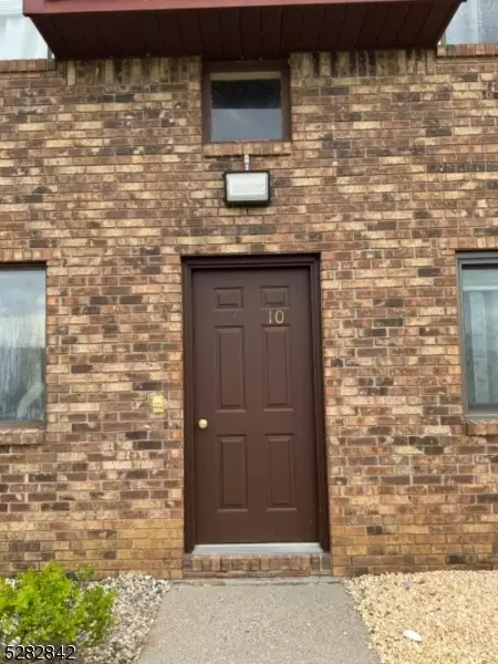 10 Great Gorge Ter #10, Vernon, NJ 07462
