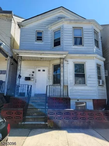 276 N 6th St, Prospect Park, NJ 07508