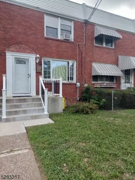 229 S Walter Ave, Trenton, NJ 08629