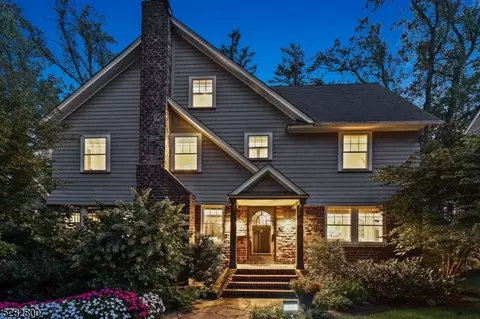 86 Claremont Ave, Maplewood, NJ 07040