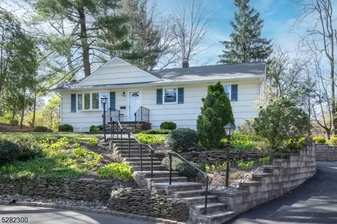 15 Shady Ln, Morristown, NJ 07960