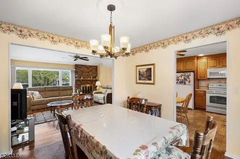 7 Guy St, Randolph, NJ 07869 photo 13