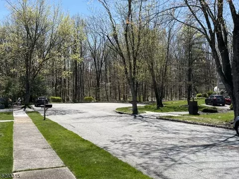 7 Guy St, Randolph, NJ 07869 photo 5
