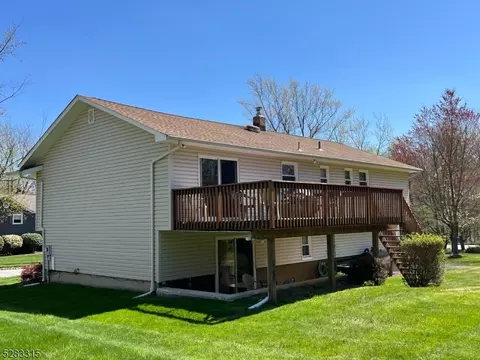 7 Guy St, Randolph, NJ 07869 photo 2