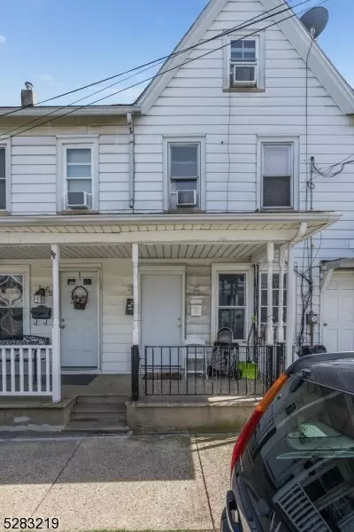 66 Colby Pl, Phillipsburg, NJ 08865