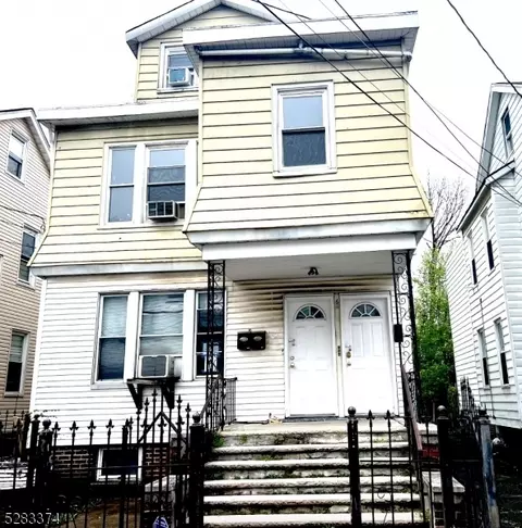 6 Robert Pl, Irvington, NJ 07111