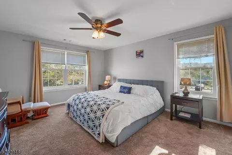 219 Stratford Pl #219, Bridgewater, NJ 08807