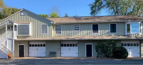 452 County Road 513, Califon, NJ 07830