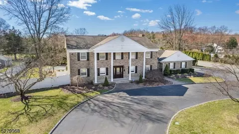 119 Mountain Ave, Pequannock Twp, NJ 07444