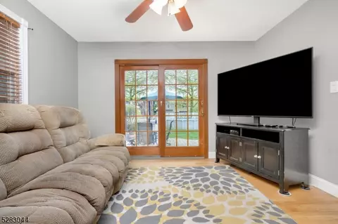 206 E Valley View Ave, Hackettstown, NJ 07840 photo 8