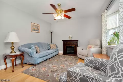 206 E Valley View Ave, Hackettstown, NJ 07840 photo 4