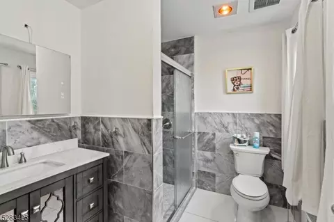 3 Hershey Rd, Wayne, NJ 07470 photo 12