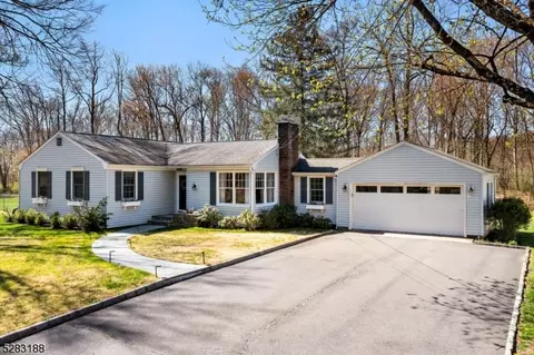 55 Britten Rd, Chatham Twp, NJ 07935