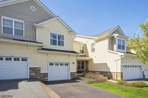 6 Alexanders Rd, Allamuchy Twp, NJ 07840 photo 3
