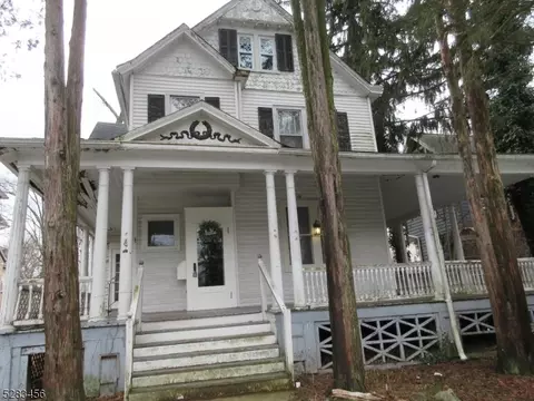 127 W Cliff St, Somerville, NJ 08876