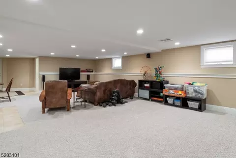 274 Beech Ter, Wayne, NJ 07470 photo 45
