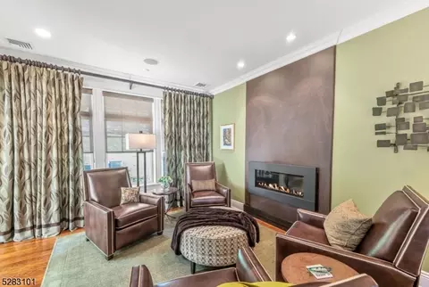 274 Beech Ter, Wayne, NJ 07470 photo 9