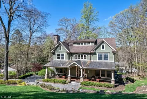 274 Beech Ter, Wayne, NJ 07470 photo 3