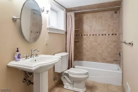 274 Beech Ter, Wayne, NJ 07470 photo 46