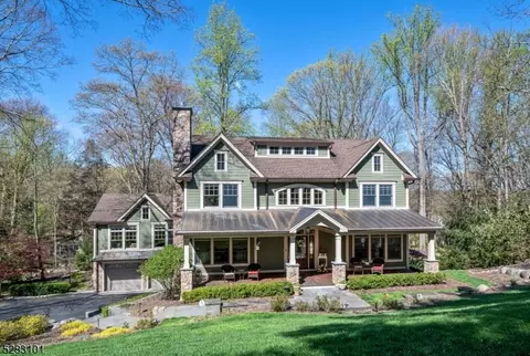 274 Beech Ter, Wayne, NJ 07470