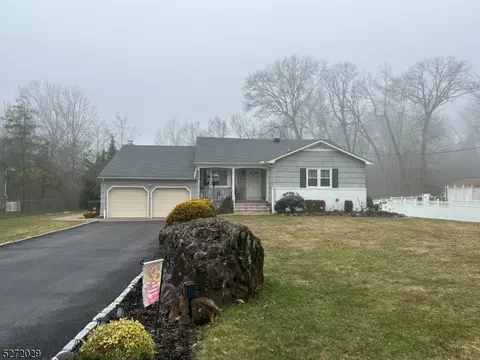 3 Harold Ter, Montville Twp, NJ 07082