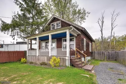 677 Thompson Ave, Bound Brook, NJ 08805