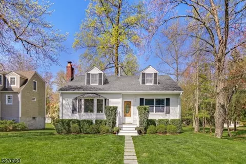 17 Cypress Rd, Chatham Twp, NJ 07928