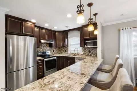 23 Grace St, Dover, NJ 07801 photo 6
