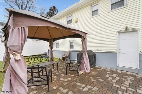23 Grace St, Dover, NJ 07801 photo 22