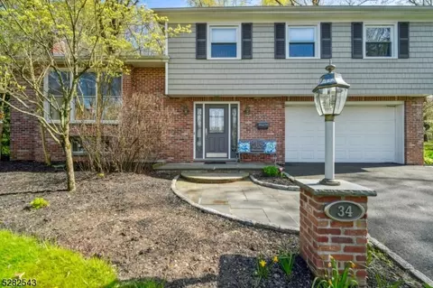 34 Webster Dr, Berkeley Heights, NJ 07922
